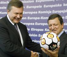 Виктор Янукович и Жозе Мануель Баррозу
