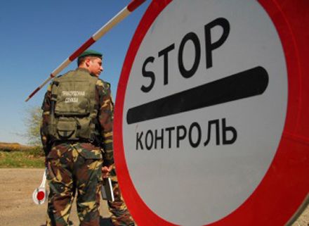 В автомобильных пунктах пропуска на украинско-польской границе будет воплощен принцип «одной остановки» В автомобильных пунктах пропуска на украинско-польской границе будет воплощен принцип «одной остановки»