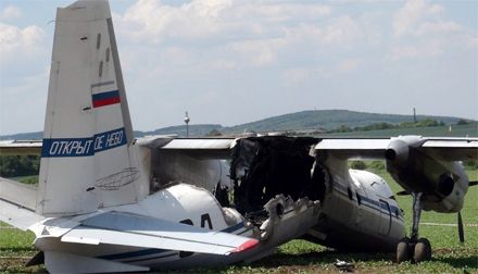Российский Ан-30 загорелся в Чехии из-за проблем с шасси