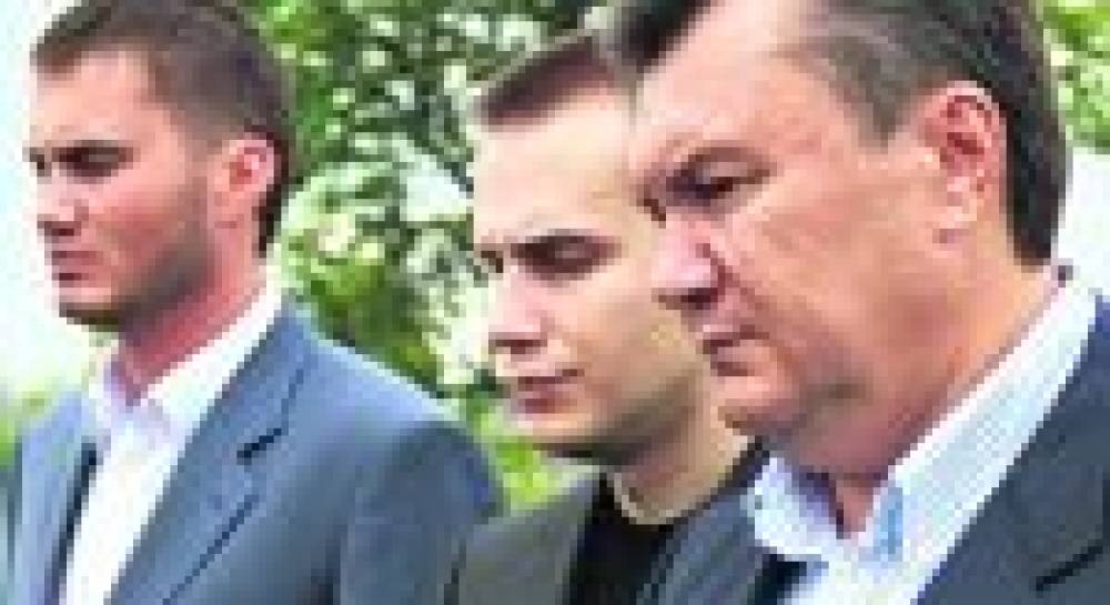 Заморозят ли семье Януковича зарубежные активы