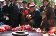 Живих ветеранів привітають, а пам'яті загиблих – вклонимося