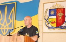 Найсильніший гонщик подарував 27 тисяч гривень трьом школярам