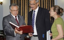 Швейцарці з’ясовують, куди місцева влада поділа їхні гроші