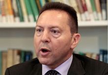 Янніс Стурнарас Янніс Стурнарас