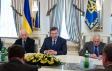 Янукович поручил Клюеву разобраться, кто и за чей счет живет на госдачах