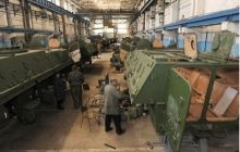 На Миколаївському заводі вкрали більше тисячі мостів для БТР