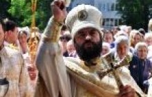 О храмовых праздниках, жирафах и карьерном росте