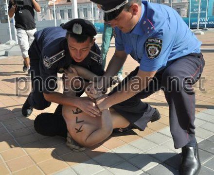 До білоруських колег, звісно, далеко, але треба ж молодь якось готувати До білоруських колег, звісно, далеко, але треба ж молодь якось готувати