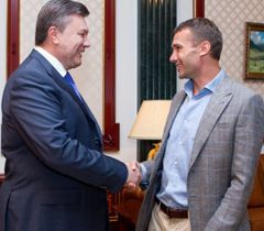 Віктор Янукович та Андрій Шевченко під час зустрічі в Києві. 3 липня