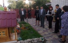 Господарів найзразковіших садиб нагородили гойдалками
