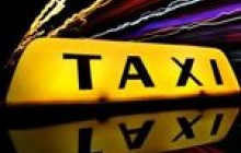 Від "Мегамолу" у таксиста вкрали машину
