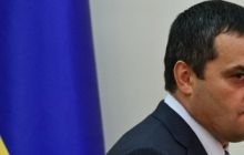 Руководитель МВД: Подозреваемые в избиении журналистов скрываются