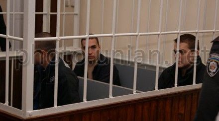 Обвиняемые в убийстве Оксаны Макар в зале суда