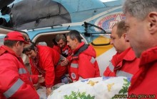 Важких хворих з районів почали доправляти вертольотами