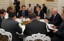 Миссия МВФ приедет в Киев днем позже, чем анонсировал Азаров