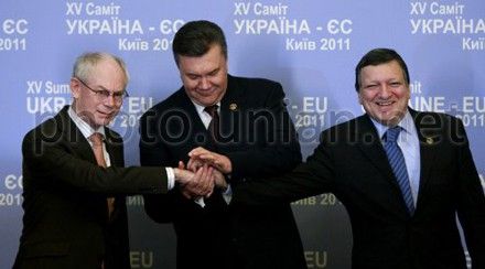 Герман ван Ромпей, Віктор Янукович та Жозе Мануель Баррозу