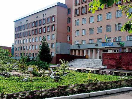 Под дверью больницы оставили ребенка / Фото: bpart.kiev.ua Под дверью больницы оставили ребенка / Фото: bpart.kiev.ua
