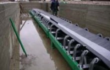 Руку хлопця затягнуло в транспортер