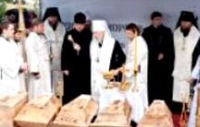 Перенесено некрополь Вознесенського дівочого монастиря м. Києва