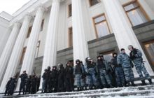 Оппозиция хочет уволить глав МВД и СБУ