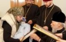 «Господь залишає цих діток на нас»: у сім'ї покійного священика з'явився будинок