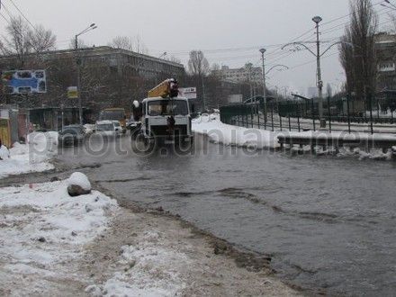 Сточные воды, согласно технологии, перенаправили в другой коллектор Сточные воды, согласно технологии, перенаправили в другой коллектор