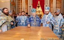 Митрополит Владимир освятил обновленный Успенский собор в Лавре