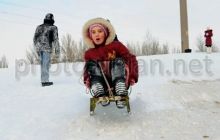 Киян просять не ковзати по тюльпанах на схилах Співочого поля