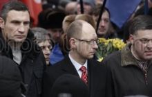 Влада пропонує Яценюку, Кличку і Тягнибоку поступитися «маловідомим організаціям»