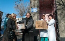 В Донецке переданы две лампы для фототерапии недоношенных новорожденных