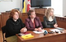 Дорослих вчитимуть співати і танцювати