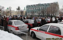 95 спецавтомобілів поїхали у село