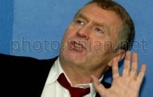 Жириновскому смешно, что Украина пытается заменить российский газ