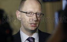 Яценюк надеется, что саммит Украина-ЕС решит проблемы внутри Украины