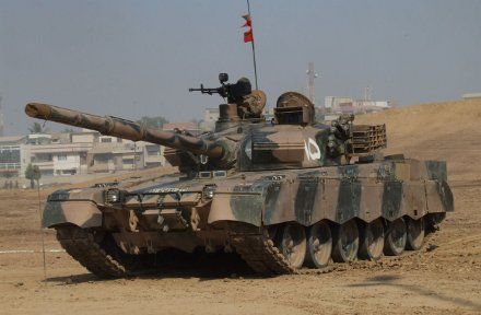 Основной танк армии Пакистана Аль-Халид