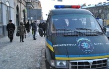 У Києві під кіоском знайдено муляж бомби
