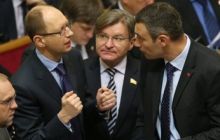 Власенко: объединение оппозиции - дело добровольное