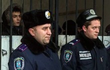 Міліція визнала, що таки затримала у Гостинному дворі 30 активістів
