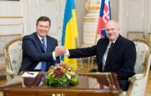 Президент Словаччини: угоду між Україною і ЄС потрібно підписати в 2013 році