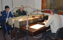 Военные рассказали в прямом эфире об условиях и преимуществах контрактной армии