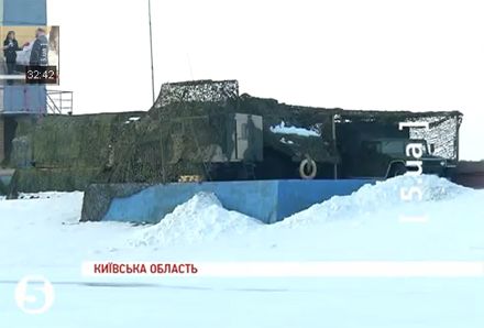 Небо над Межигір’ям посилено охороняють Небо над Межигір’ям посилено охороняють