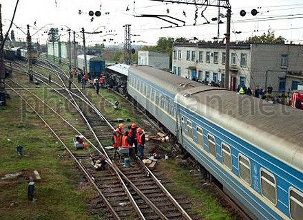 Підприємство буде поставляти стрілочні переводи і запчастини до них Підприємство буде поставляти стрілочні переводи і запчастини до них