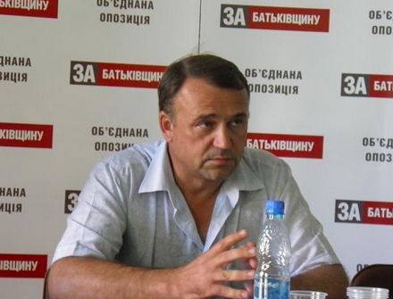Кандидат от оппозиции Леонид Даценко