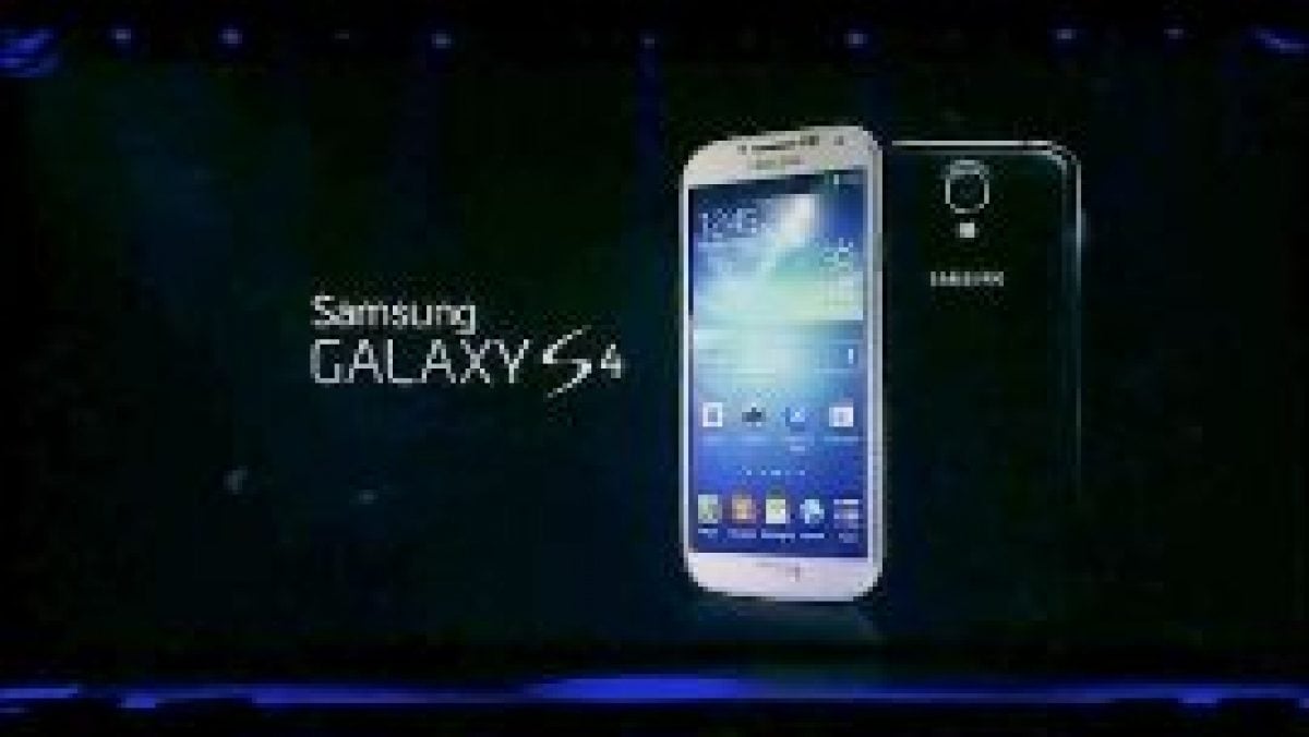 Samsung презентовал новый смартфон Galaxy S4, которым можно управлять  взглядом | УНИАН