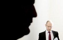 Опозиція стане стіною на захист Власенка - Яценюк