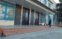 В Киеве нашли учителей с судимостями и психическими болезнями
