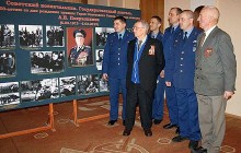 В Киеве отмечают 100-летие со дня рождения летчика Александра Покрышкина