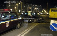 В Киеве Renault врезался в маршрутку с пассажирами (фото)
