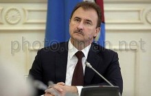 Попов наказав терміново очистити двори від сміття