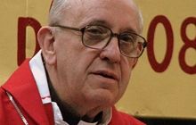 Папа Римский Франциск встретился с бывшим папой Бенедиктом XVI